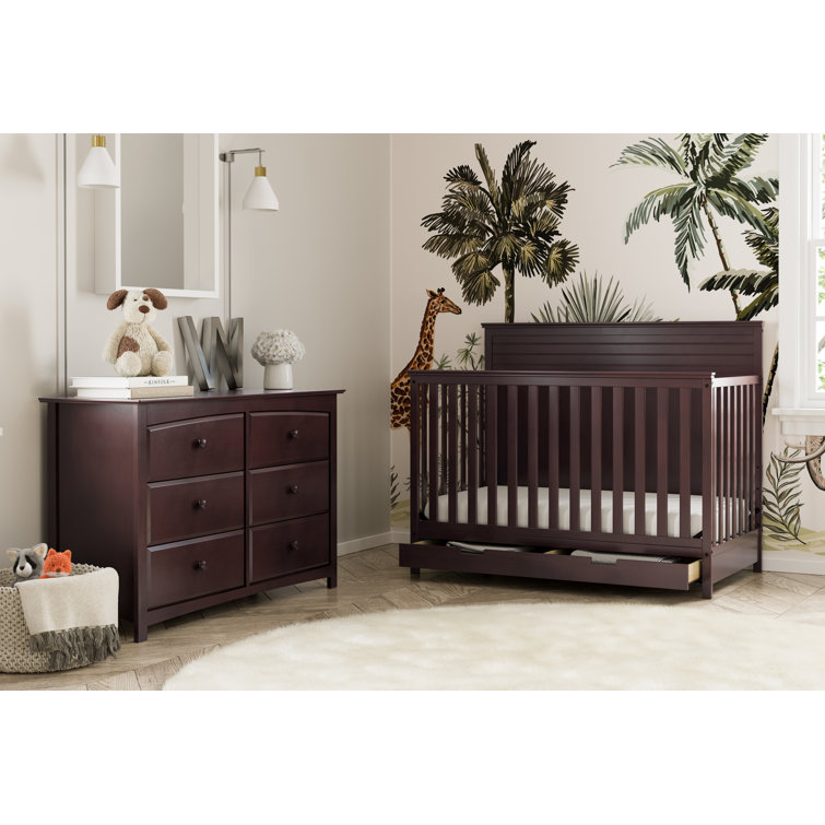 Storkcraft Homestead Convertible Standard Nursery Furniture Set